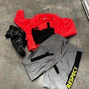 #sportchic #streetwear #urbanoutfitters #dollskill #shein